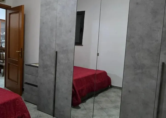 Bee House アパート *