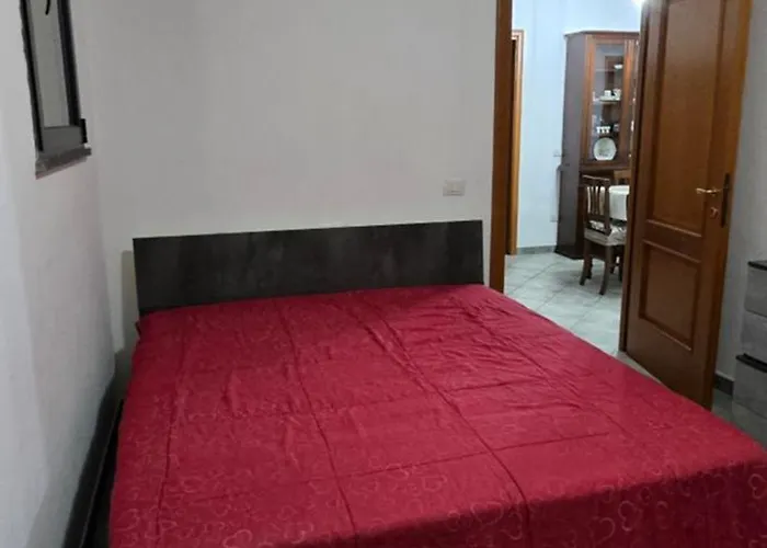 Bee House アパート *