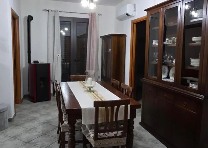 アパート Bee House ボーザ