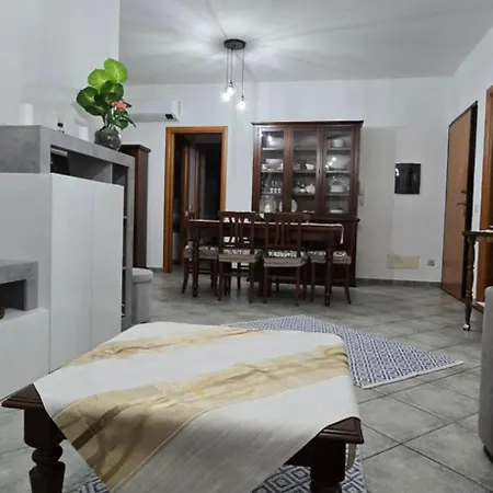 Apartment Bee House Bosa